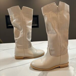 Perforated Women's Boots Made in Italy